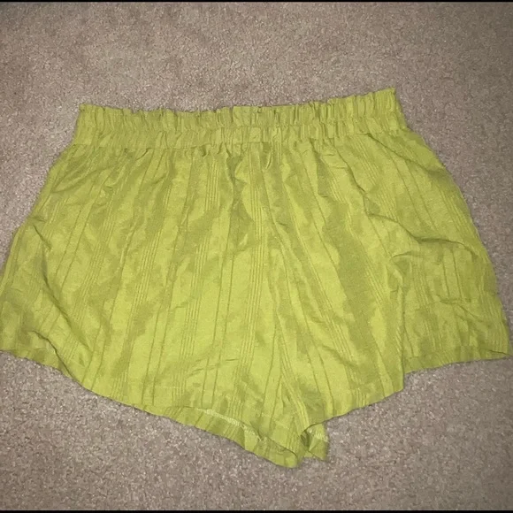 SHEIN Curve Dark Green Shorts size 5X - Picture 7 of 9